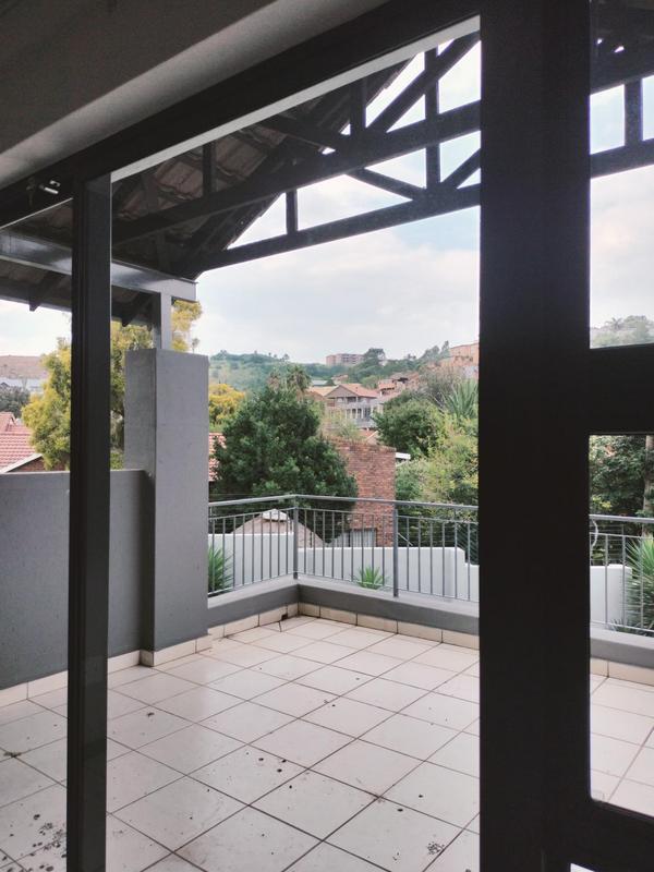 2 Bedroom Property for Sale in Oakdene Gauteng