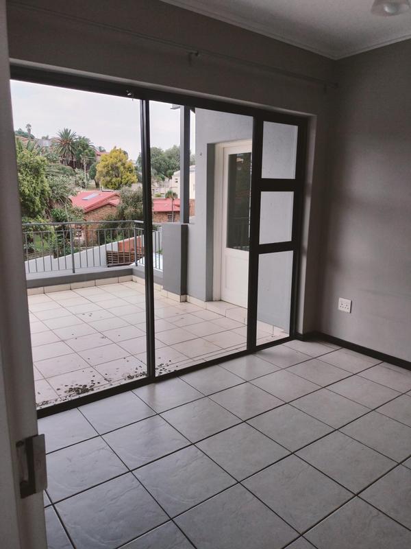 2 Bedroom Property for Sale in Oakdene Gauteng