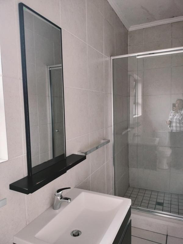 2 Bedroom Property for Sale in Oakdene Gauteng