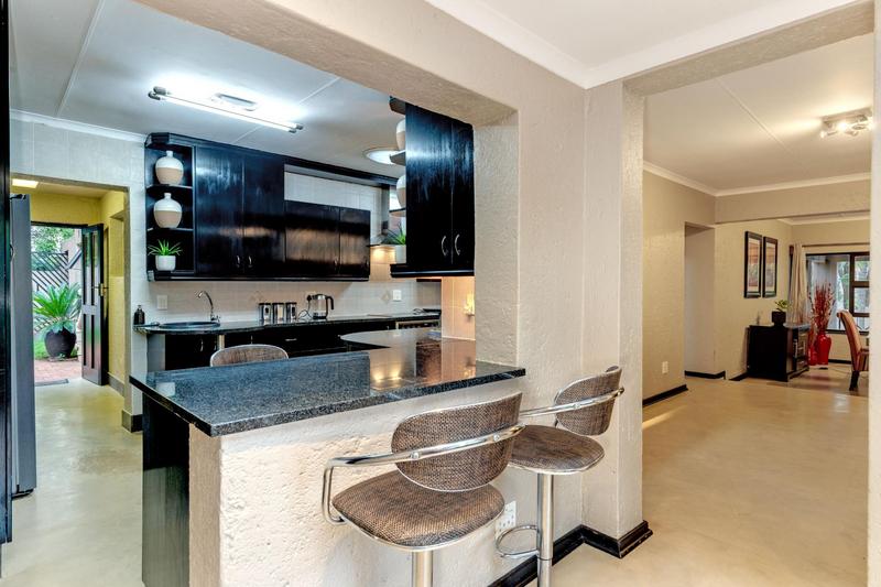 4 Bedroom Property for Sale in Fourways Gardens Gauteng
