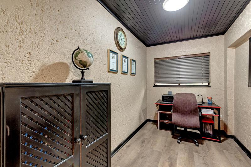 4 Bedroom Property for Sale in Fourways Gardens Gauteng