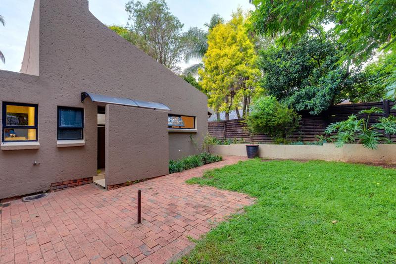 4 Bedroom Property for Sale in Fourways Gardens Gauteng