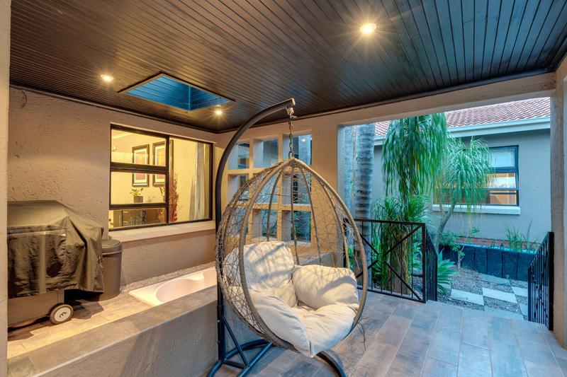 4 Bedroom Property for Sale in Fourways Gardens Gauteng