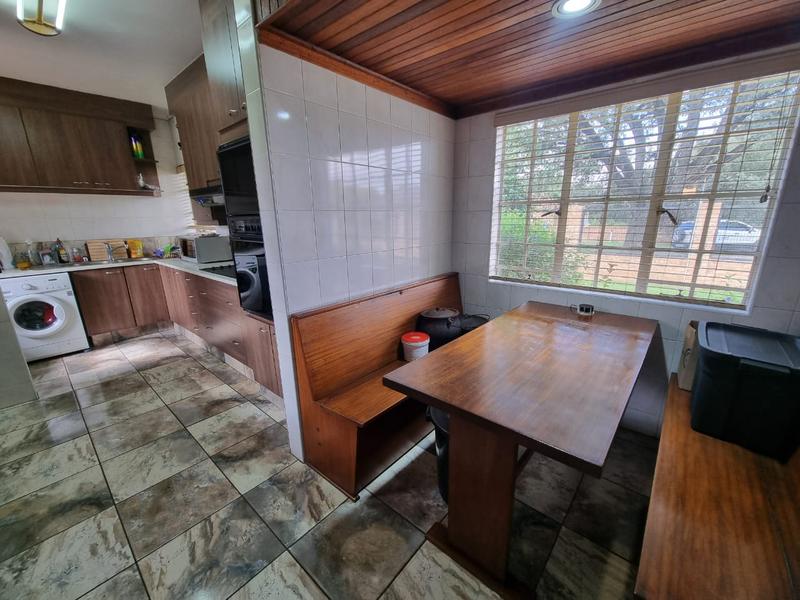 4 Bedroom Property for Sale in Brackenhurst Gauteng