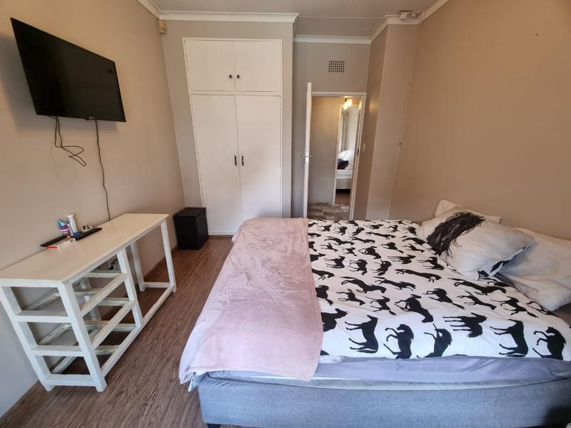 4 Bedroom Property for Sale in Brackenhurst Gauteng