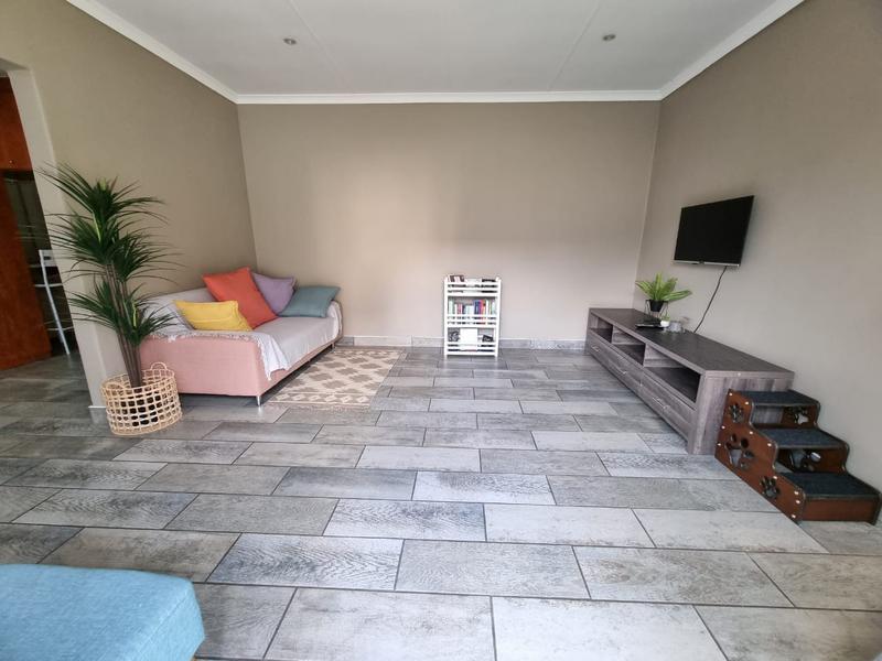 4 Bedroom Property for Sale in Brackenhurst Gauteng