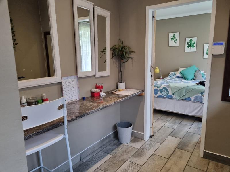 4 Bedroom Property for Sale in Brackenhurst Gauteng