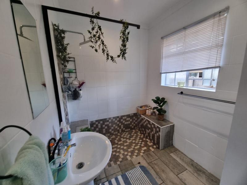 4 Bedroom Property for Sale in Brackenhurst Gauteng