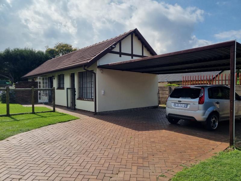 4 Bedroom Property for Sale in Brackenhurst Gauteng