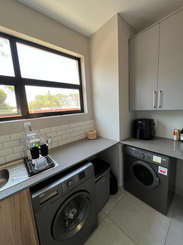 To Let 4 Bedroom Property for Rent in Lynnwood Gauteng