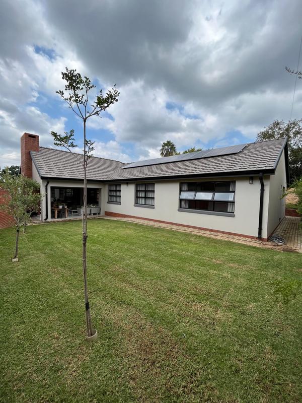 To Let 4 Bedroom Property for Rent in Lynnwood Gauteng