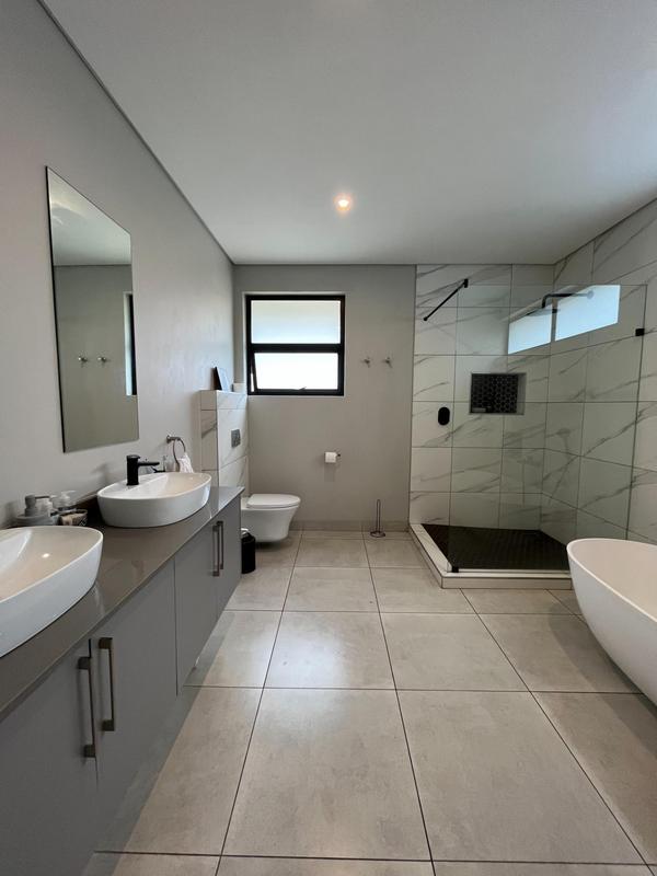 To Let 4 Bedroom Property for Rent in Lynnwood Gauteng