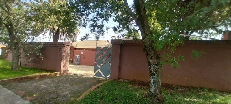 5 Bedroom Property for Sale in Simmerfield Gauteng