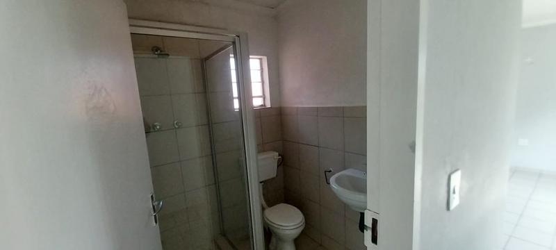 5 Bedroom Property for Sale in Simmerfield Gauteng