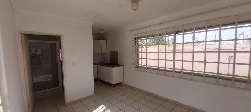 5 Bedroom Property for Sale in Simmerfield Gauteng