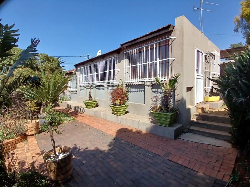 5 Bedroom Property for Sale in Kensington Gauteng