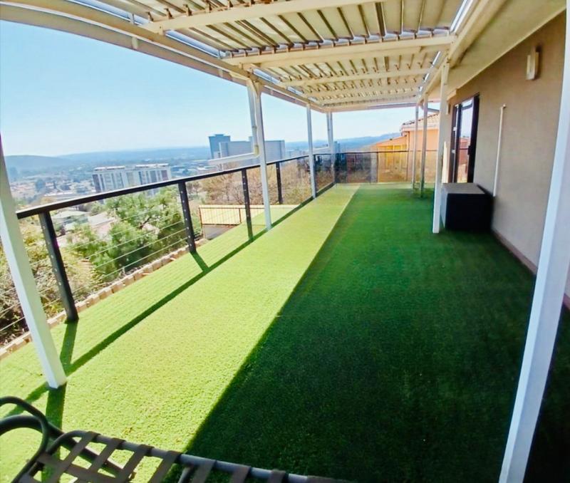 5 Bedroom Property for Sale in Kensington Gauteng