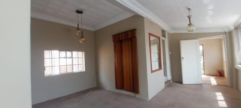 5 Bedroom Property for Sale in Kensington Gauteng