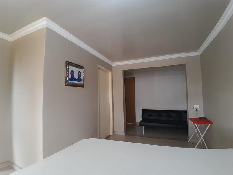 2 Bedroom Property for Sale in Sharpeville Gauteng