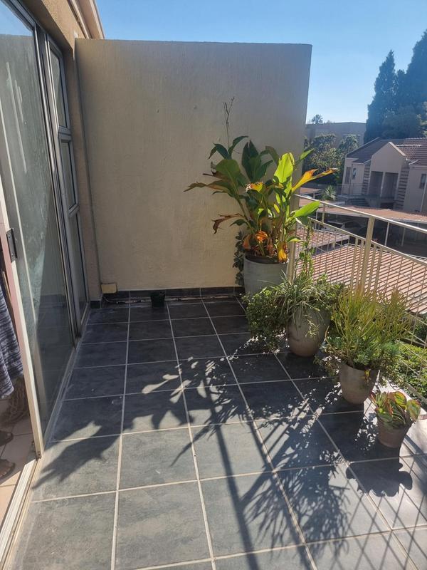 2 Bedroom Property for Sale in Bedford Gardens Gauteng