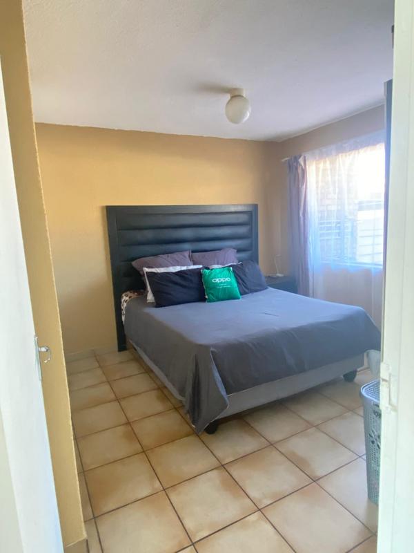 To Let 2 Bedroom Property for Rent in Birch Acres Gauteng