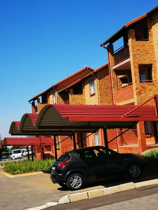 To Let 2 Bedroom Property for Rent in Castleview Gauteng