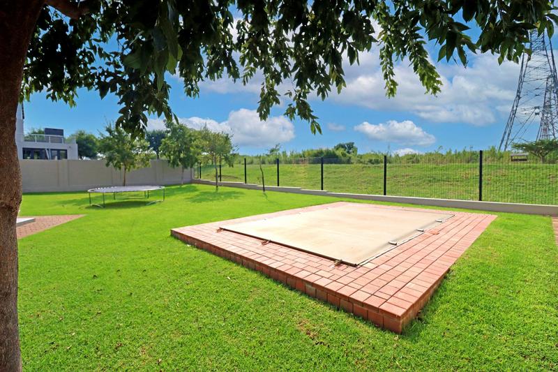 4 Bedroom Property for Sale in Midstream Ridge Gauteng