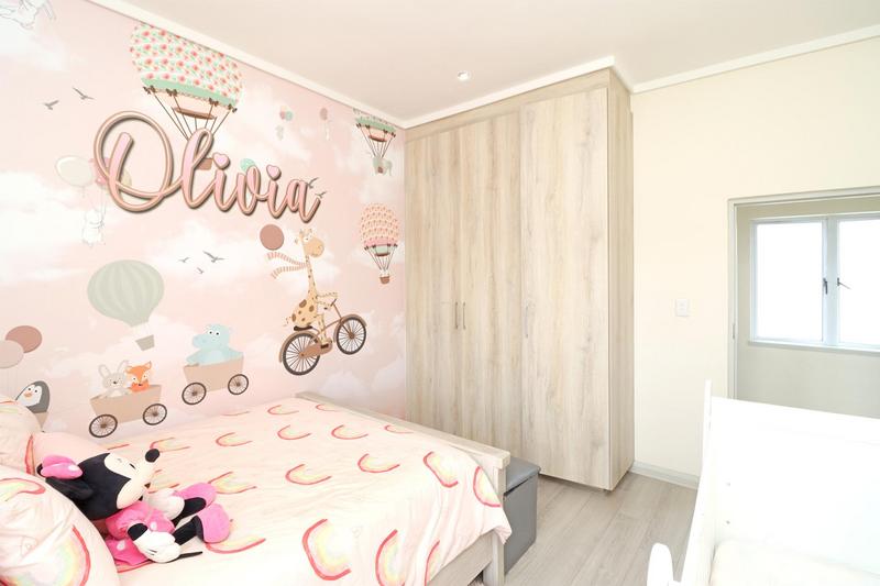 4 Bedroom Property for Sale in Midstream Ridge Gauteng