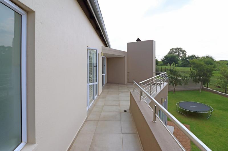 4 Bedroom Property for Sale in Midstream Ridge Gauteng