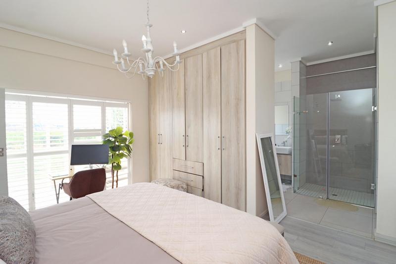 4 Bedroom Property for Sale in Midstream Ridge Gauteng