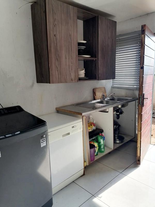 2 Bedroom Property for Sale in Bram Fischerville Gauteng