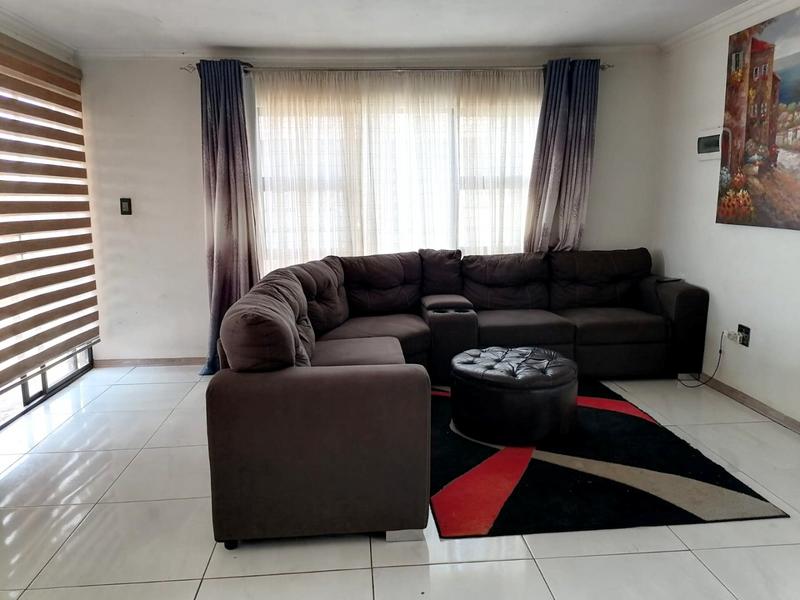 2 Bedroom Property for Sale in Bram Fischerville Gauteng
