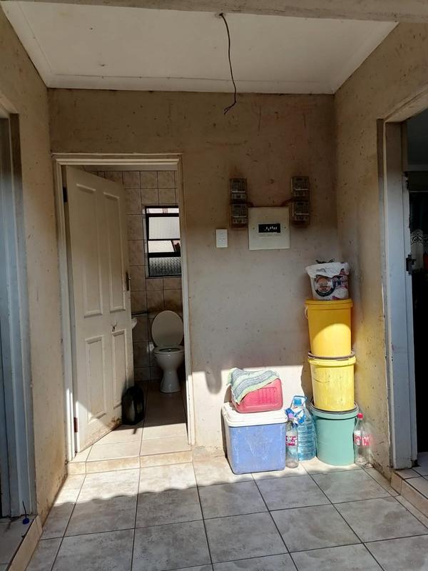 2 Bedroom Property for Sale in Bram Fischerville Gauteng
