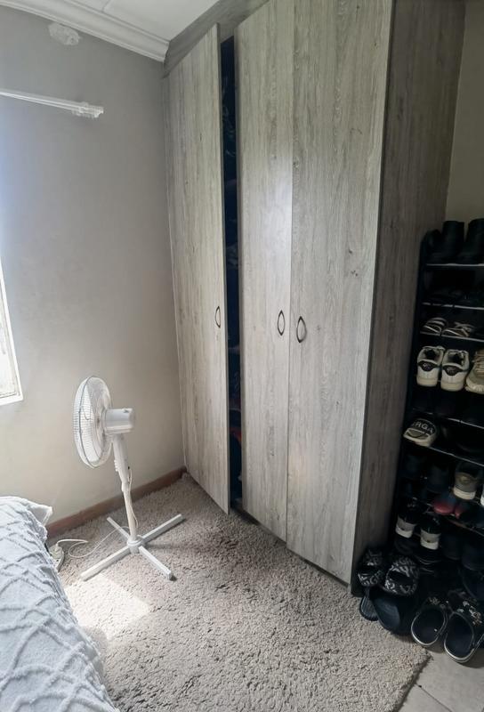 2 Bedroom Property for Sale in Fleurhof Gauteng