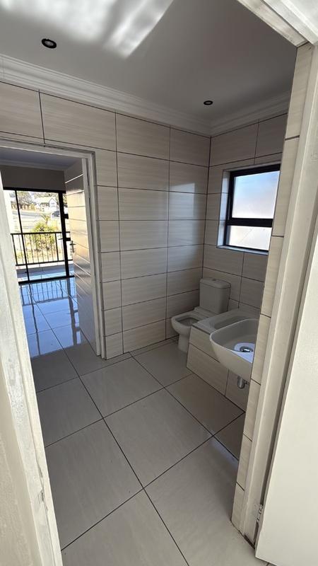 5 Bedroom Property for Sale in Van Riebeeck Park Gauteng