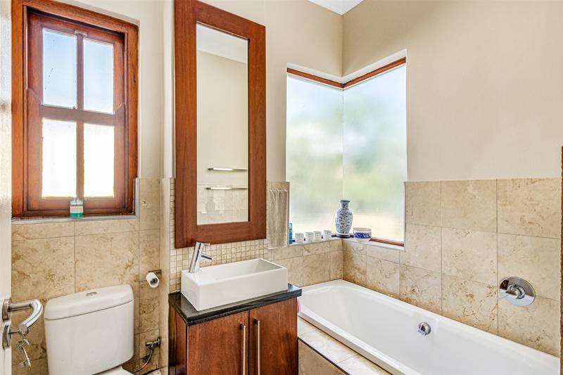 4 Bedroom Property for Sale in Sandown Gauteng
