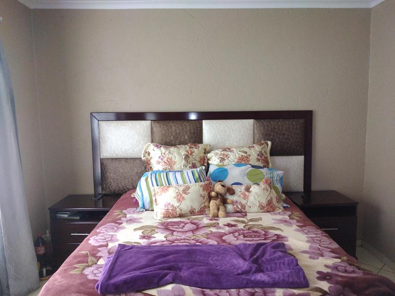 2 Bedroom Property for Sale in Theresa Park Gauteng