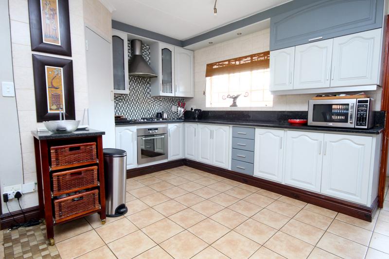 4 Bedroom Property for Sale in Wierda Park Gauteng