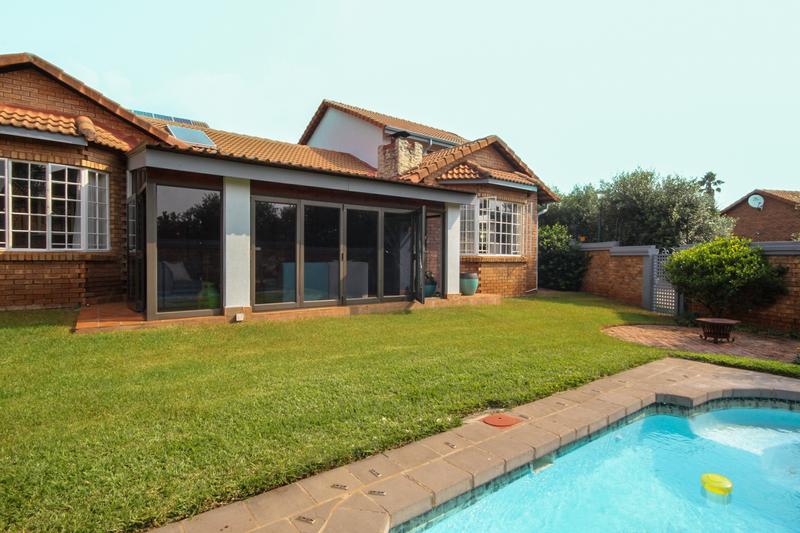 4 Bedroom Property for Sale in Wierda Park Gauteng