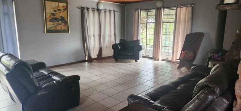 4 Bedroom Property for Sale in Downbern S H Gauteng