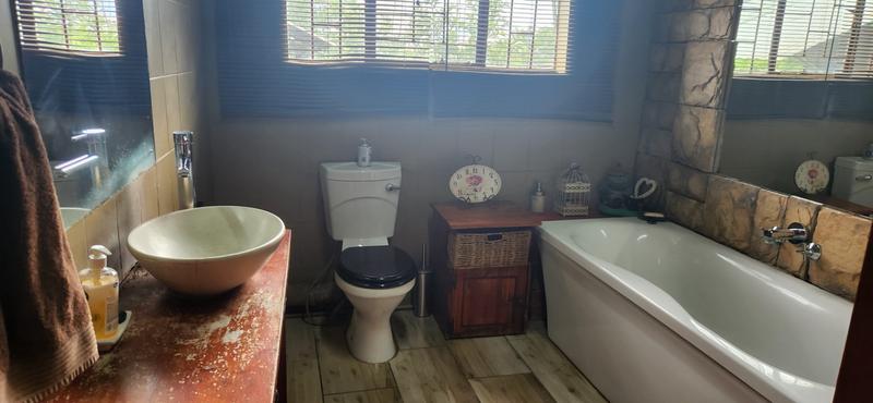 4 Bedroom Property for Sale in Downbern S H Gauteng