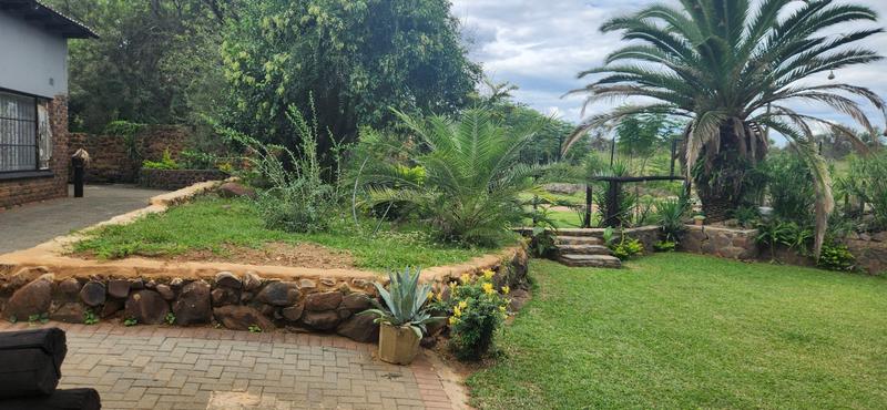 4 Bedroom Property for Sale in Downbern S H Gauteng