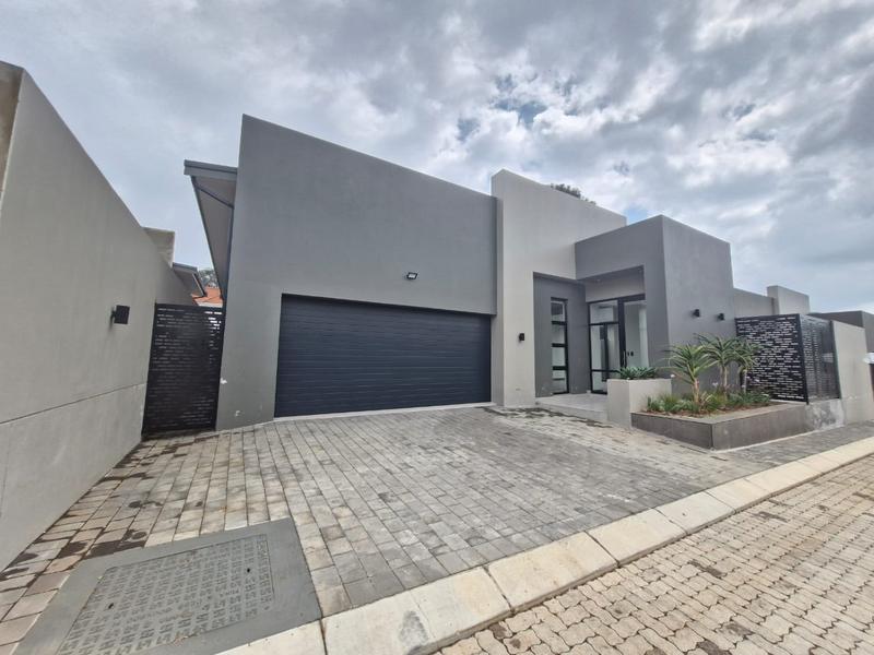 To Let 3 Bedroom Property for Rent in Lakefield Gauteng