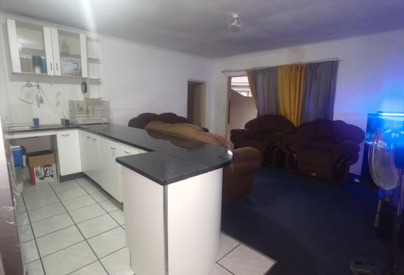 5 Bedroom Property for Sale in Strubenvale Gauteng