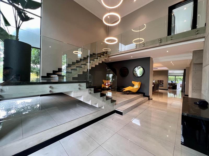 5 Bedroom Property for Sale in Midstream Ridge Gauteng