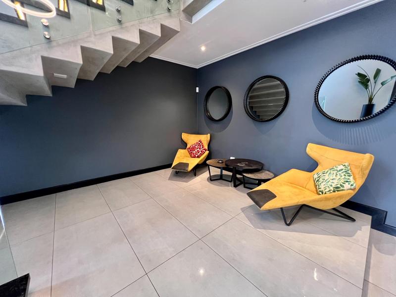 5 Bedroom Property for Sale in Midstream Ridge Gauteng