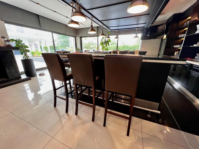 5 Bedroom Property for Sale in Midstream Ridge Gauteng