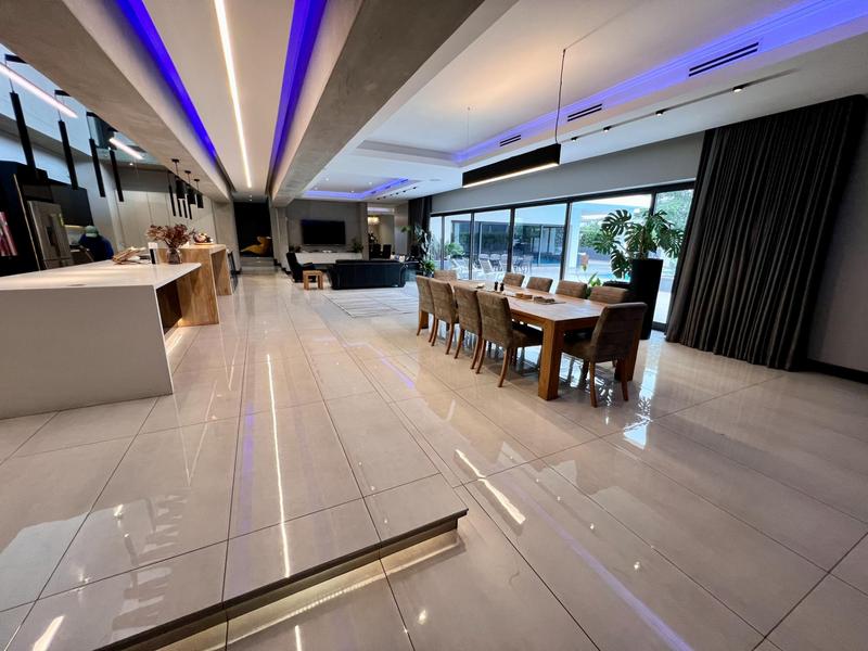 5 Bedroom Property for Sale in Midstream Ridge Gauteng