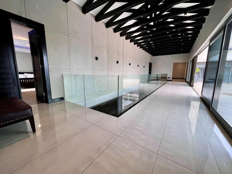 5 Bedroom Property for Sale in Midstream Ridge Gauteng