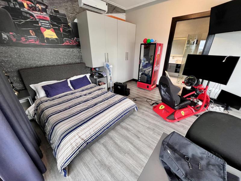 5 Bedroom Property for Sale in Midstream Ridge Gauteng